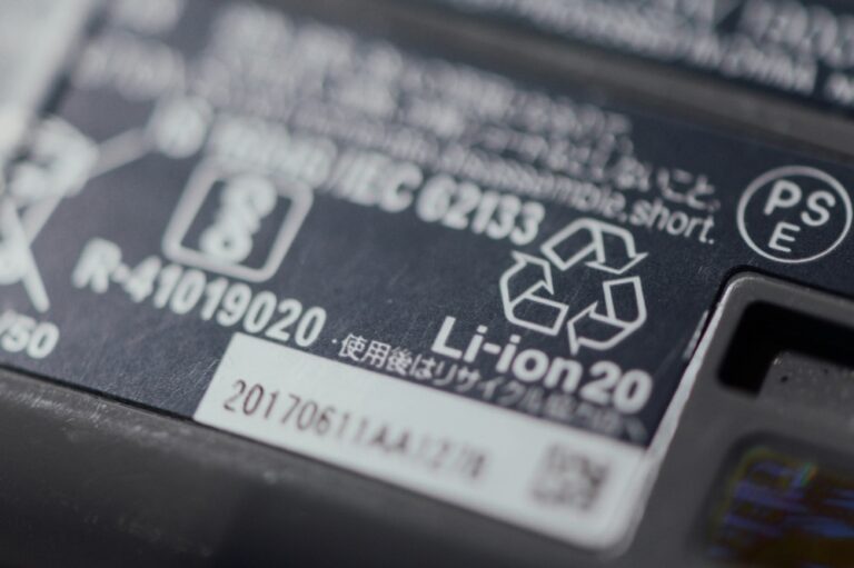 Tech tips – lithium-ion batteries – how can something so handy be so dangerous?